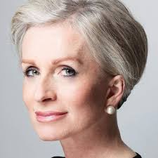 Reminds me of the “I'm in the mood for a bev, the dirtiest bev of all time”  girl 😭