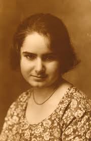 File:1920-07-24 Màmía 047c.jpg