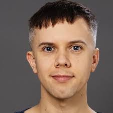 Darrell Thorne's Instagram, Twitter & Facebook