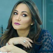 Angustia. Esposa de José Blandón, Yammy, da positivo a covid-19. Ya tenía  la primera dosis de Pfizer