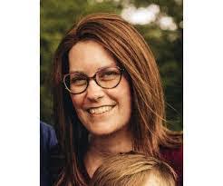 Carrie Bergmann's Instagram, Twitter & Facebook