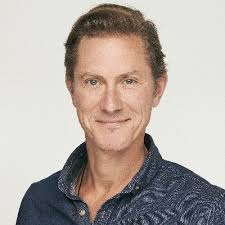 Thomas Buch's Instagram, Twitter & Facebook