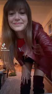 Kelly Keegs (@kelly.keegs) • Instagram photos and videos