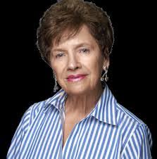 Stacey Mosher's Instagram, Twitter & Facebook