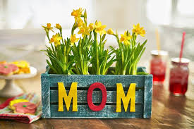 1,320,116 likes · 29,325 talking about this. 1 800 Flowers Expects Mother S Day Shopping To Be On The Go This Year