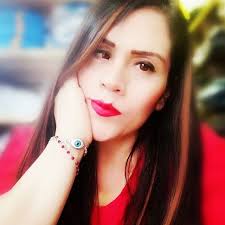 Para todo aquel que cree, a celebrar y agradecer… 🙏🏼🤍 ✨NACIÓ LA LUZ ✨  @MarcosWitt este viernes en mi canal de YouTube. 12:00 AM EST ⏰ Activa las  notificaciones🔔https://youtube.com/@thalia?si=Xdnqp_mTq1qKSoze