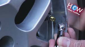 How To Use A Tire Gauge Youtube
