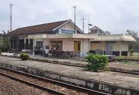 Sebelumnya, pemerintah telah menyatakan, bahwa mudik lebaran tahun ini dilarang, demi mencegah penyebaran virus corona. Stasiun Ketanggungan Barat Wikipedia Bahasa Indonesia Ensiklopedia Bebas