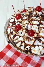 Quick Easy Banana Split Pie Recipe Recipe Banana Split Dessert Banana Split Pie Easy Summer Desserts
