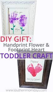 Mom Birthday Crafts For Kids I Simply Adore These Sweet Diy Gifts Toddler Handprint Art Is So Precious And One Of My Fave Toddler Crafts I Flower Footprint Toddler Crafts Handprint Gifts
