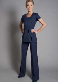 Pin Ot Polzovatelya Fatima Enger Apontes Na Doske Spa Uniform Ideas Odezhda Medicinskaya Odezhda Medicinskaya Forma