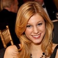 Hallie Roach's Instagram, Twitter & Facebook