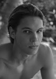 Mark Lenihan's Instagram, Twitter & Facebook