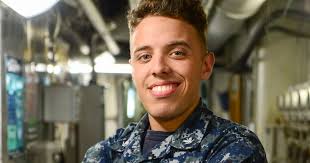 Alex Almaguer's Instagram, Twitter & Facebook