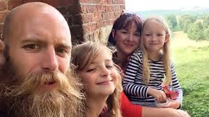 Meet the Lincoln family 'unschooling' their kids and travelling the globe