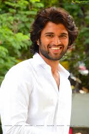 This is your ultimate resource to get the hottest hairstyles and haircuts in 2021. Vijay Deverakonda Wallpapers Wallpaper Cave