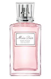 Miss Dior Brume Soyeuse Pour Le Corps Silky Body Mist Dior Miss Dior Silky Body Mist In 2020 Dior Fragrance Miss Dior Dior Beauty