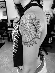 Pin By Daniel Williams On Fibonacci Tattoo Fibonacci Tattoo Tattoos Geometric Tattoo