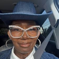 Andre Malbrough's Instagram, Twitter & Facebook