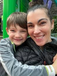 Kristin Stansberry's Instagram, Twitter & Facebook