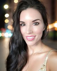 Ashlee Briggs (@thenashvillepearl) • Threads, Say more