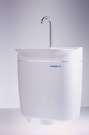 cistern with an integrated sink