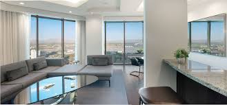The hotel that has the most 3 bedroom suites is caesars palace. Rooms Suites Delano Las Vegas Sbe