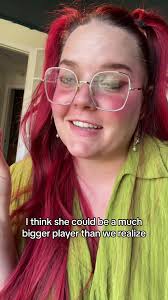 Sarah J Maas Connection with Red Yarn