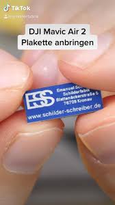 Plakette An Mavic Air 2 Richtig Anbringen Video In 2020 Drohnen Drohne Kennzeichen