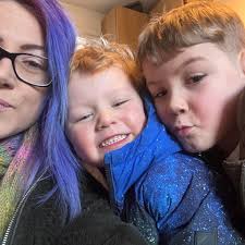 large lego storage box over the knee lego table with small lego pots ideal  for anyone 3 plus can split or can go together collect my house