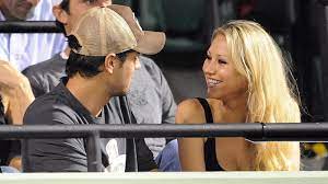 Enrique Iglesias and Anna Kournikova will be parents of their fourth child.