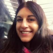 Tara Pollak's Instagram, Twitter & Facebook