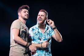 Neymar não passou despercebido durante a live da dupla sertaneja zé neto e cristiano, neste domingo (12). Ze Neto E Cristiano Cancelam Show Em Live Apos Mae De Cristiano Sofrer Parada Cardiaca Folha Pe