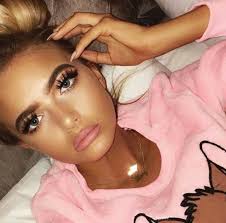 O'Donnell's Sisters #12 photoshop fail, 70% sale, two big frauds that can't  keep a male.