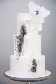 20 Geode Crystal Wedding Cakes Geode Cake Wedding Crystal Cake Wedding Cake Pearls