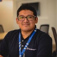 800+ perfiles de «Napuri»