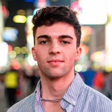 Or before you watch their story 🤣