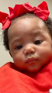 Samira Hopkins's Instagram, Twitter & Facebook