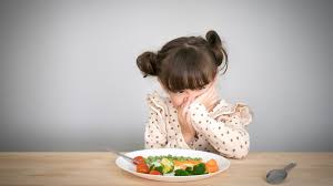 Gambar kartun orang makan bakso. 6 Tips Atasi Anak Susah Makan Info Sehat Klikdokter Com