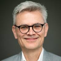 200+ Profile mit dem Suchbegriff „Schuster“