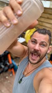 No fancy glass. No fake fluff., Just what I actually drink before gym or  when I need to get my head straight., The recipe — no BS, just fuel:, • 1  banana, • 2 tsp @wholeearthfoods peanut butter, • 1 ...