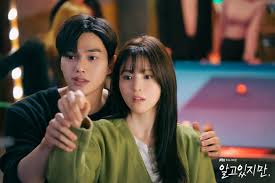 Kisah dalam nevertheless menampilkan song kang sebagai park jae uhn dan han soo hee sebagai yoo na bi, dua orang yang memandang cinta dengan sebelah mata. Han So Hee And Song Kang S Chemistry In Nevertheless Hancinema