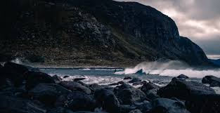 Suchen sie aktivitäten in ihrer umgebung. Surfing In Norway Lofoten Surf Locations Fjord Tours