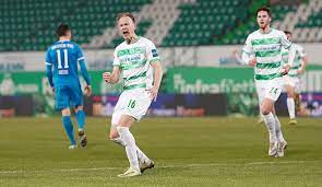 Spvgg greuther fürth played against holstein kiel in 2 matches this season. 2 Liga Greuther Furth Schlagt Holstein Kiel Im Topspiel Vier Teams Gleichauf