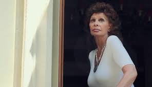 ˈlɔːren) is an italian actress. Sophia Loren Returns To Acting At 86 In The Life Ahead