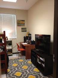 Pin By Alberto Quintana On Boy Dorm Room Boys Dorm Room Single Dorm Room Dorm Room Essentials List