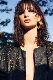 mia hawkswell — BLOG — Liv Rahme