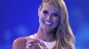 Liebe lehrerin, ich möchte mich vor ihnen ich hoffe, dass sie in dieser woche zeit für mich haben und mich anrufen oder vorbeikommen. Anrufe Zu Hause Bei Heidis Gntm Girls Wird Zeit Gestoppt Promiflash De