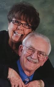 Lori Tipler's Instagram, Twitter & Facebook