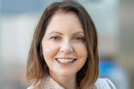 Sarah Samson's Instagram, Twitter & Facebook